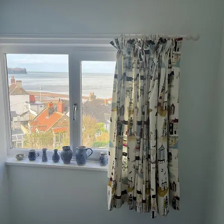 Dom wakacyjny From House Close To The Sea *