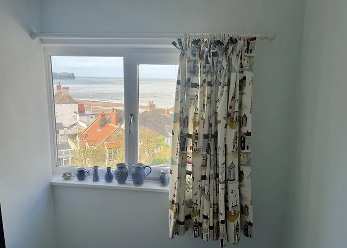 Dom wakacyjny From House Close To The Sea *