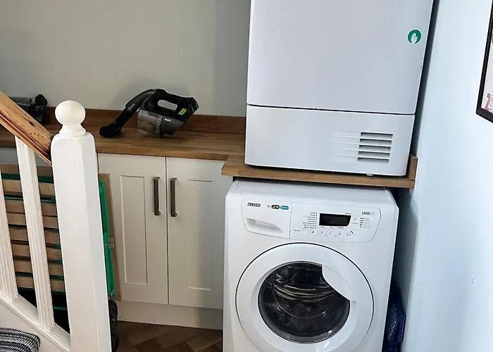 Dom wakacyjny From House Close To The Sea *